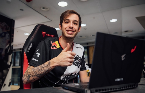 LPL夏季赛季后赛：JDG 3：0 横扫 LNG，进入胜者组决赛